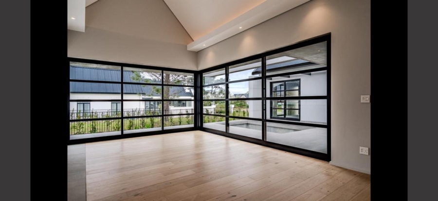 4 Bedroom Property for Sale in Pearl Valley at Val de Vie Western Cape